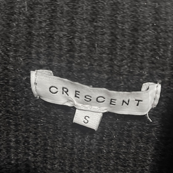 Crescent Mock Neck Cropped Sweater Size S in Black - Picture 5 of 8